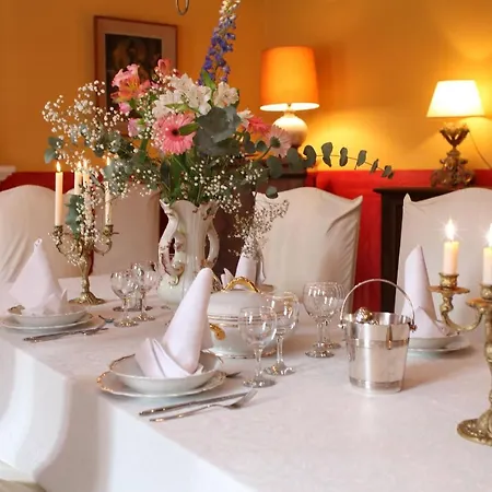 Les Belles Dormantes