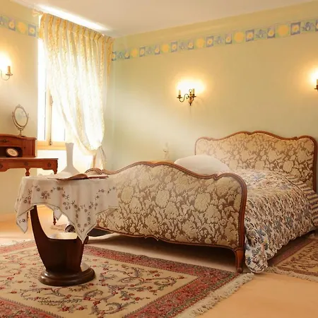 Дом отдыха Les Belles Dormantes Lachaise