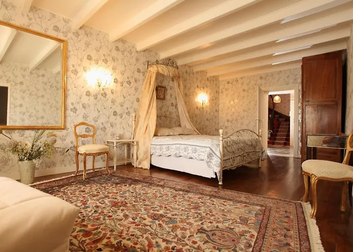 Les Belles Dormantes Lachaise